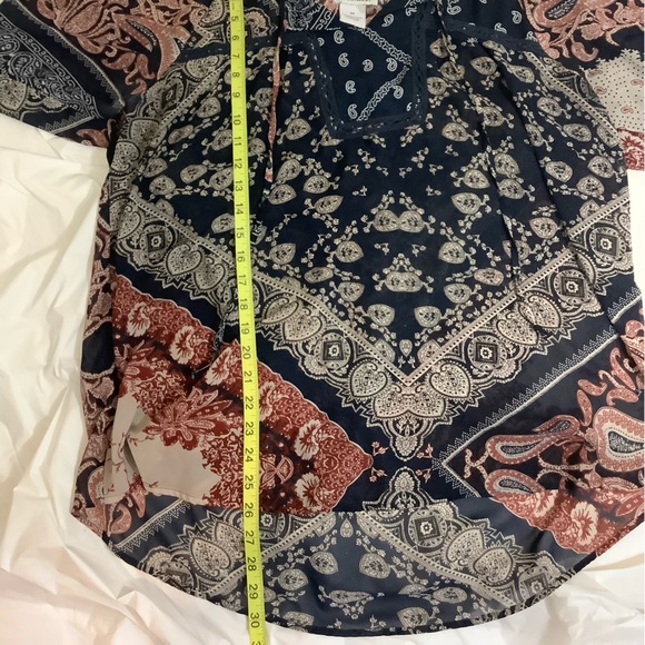 Vantarsi Boho floral flowy tunic top blouse 3X Plus - Picture 6 of 10